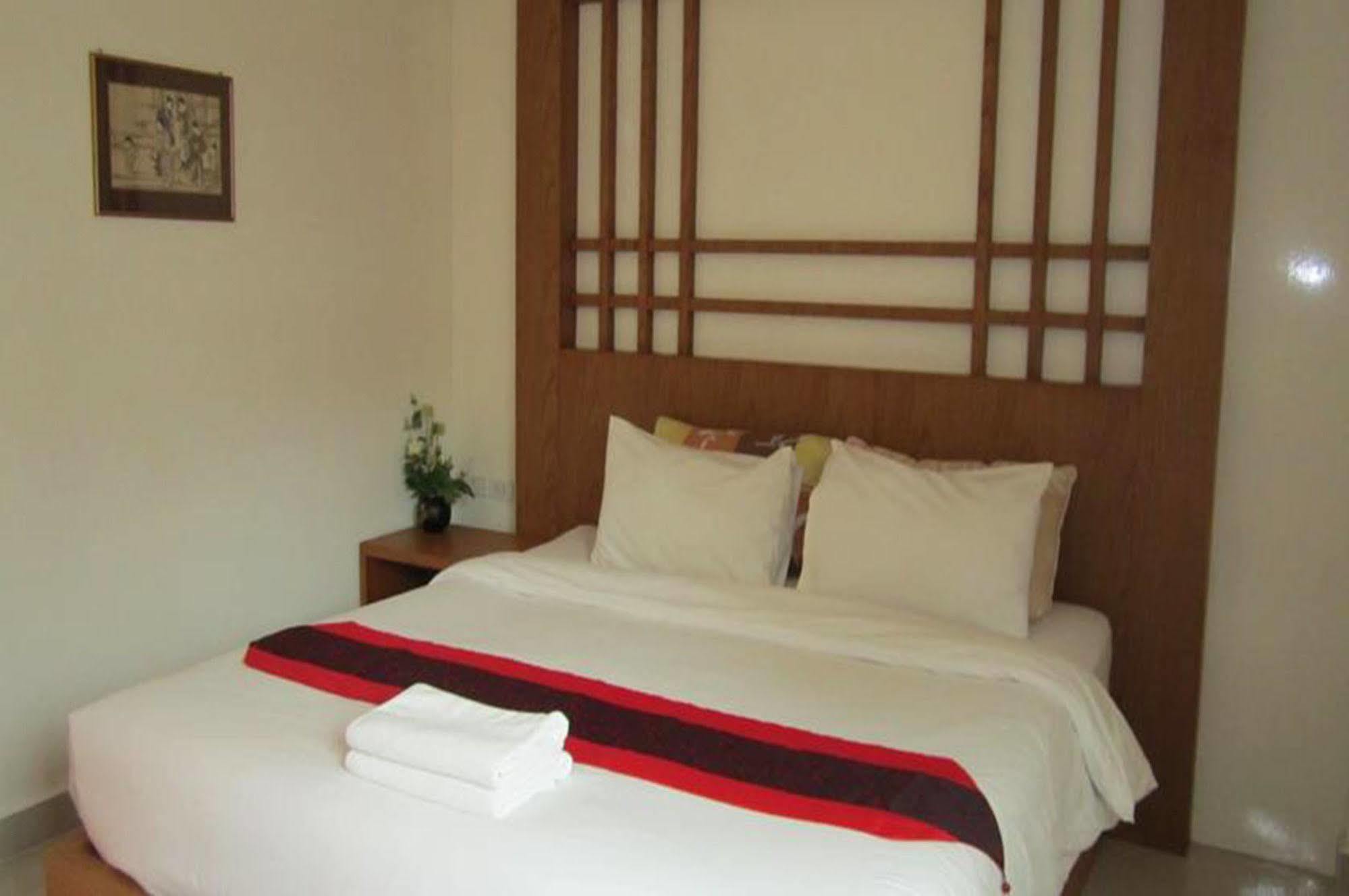 Bouquet Boutique Hotel Удон-Тхани Экстерьер фото